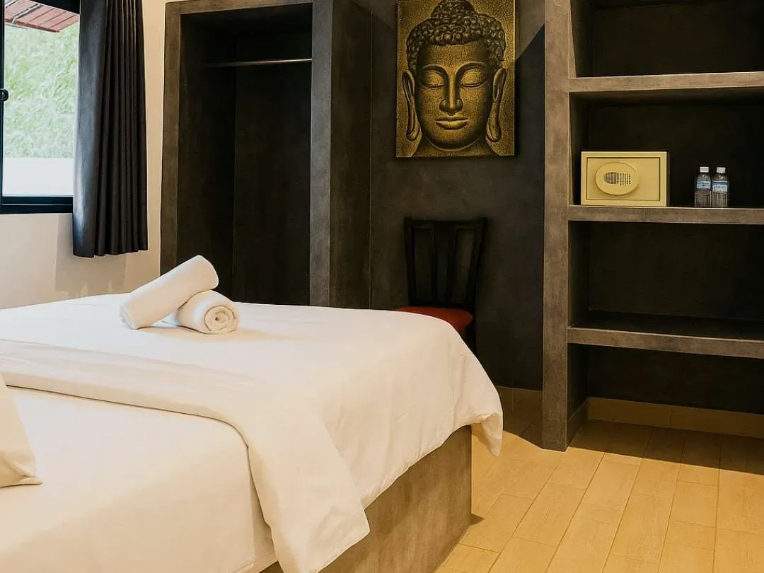 Luxury Apartment — Terrace — Prana Hotel room in Siem Reap, photo 1