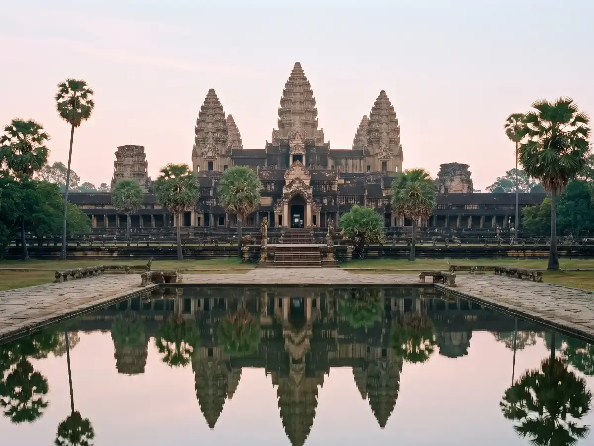 Angkor Wat and the colonial market of Siem Reap — Angkor & the Old Market tour